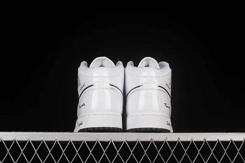 All categories Air Jordan Jordan series basketball shoes Air Jordan 1 Mid G version pure original Air Jordan 1 Mid GS "Schematic" AJ1 Joe 1 white graffiti Zhongbang basketball shoes DQ1864-100